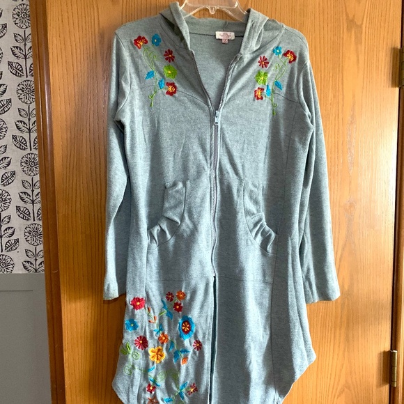 Luv 2 Luv Embroidered zip up Hoodie with Pockets - Picture 1 of 7